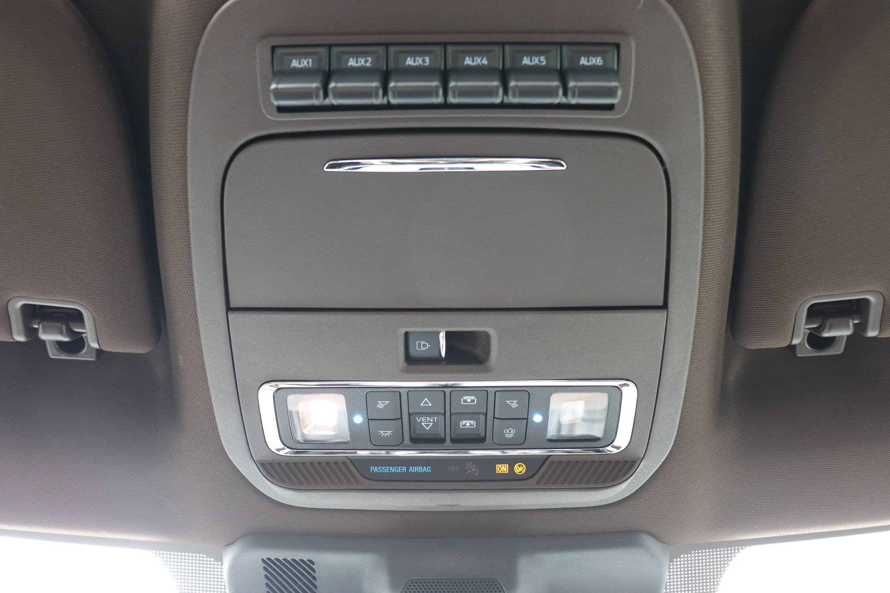 New 2026 AGATE BLACK METALLIC Ford King Ranch image 21