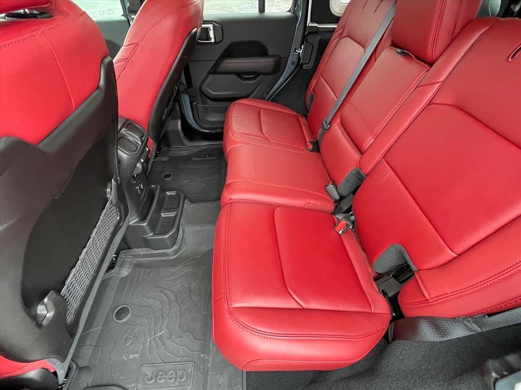 2024 Jeep Wrangler 4-Door Rubicon 392 - Photo 22