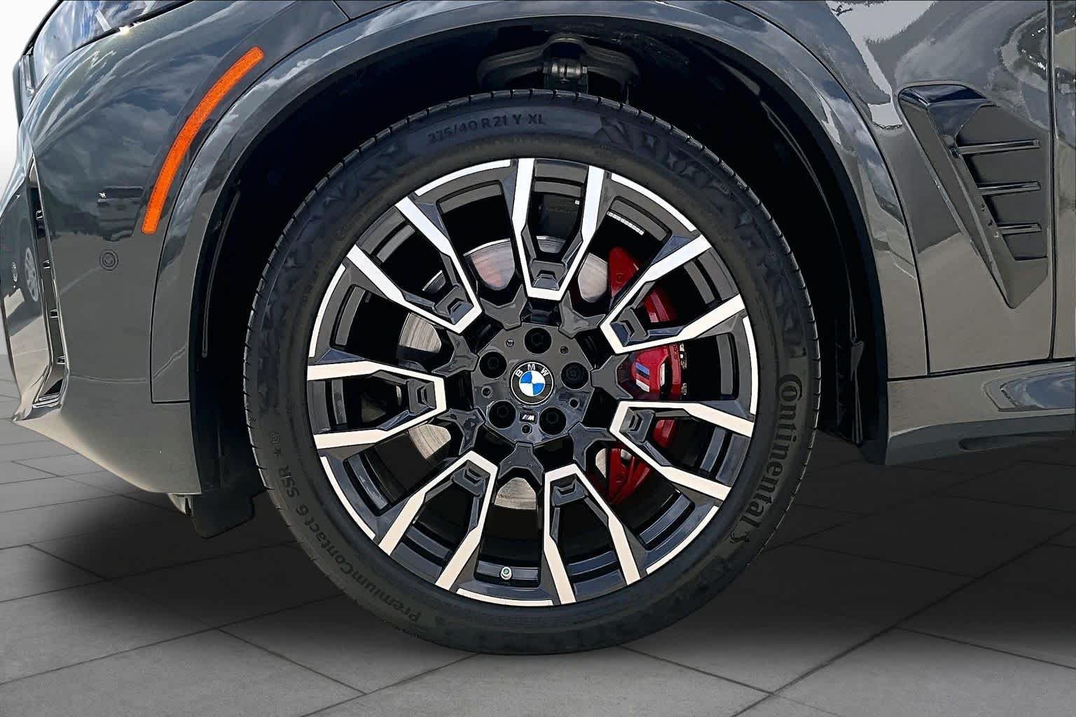 Certified Used 2026 Dravit Grey Metallic BMW xDrive40i image 10