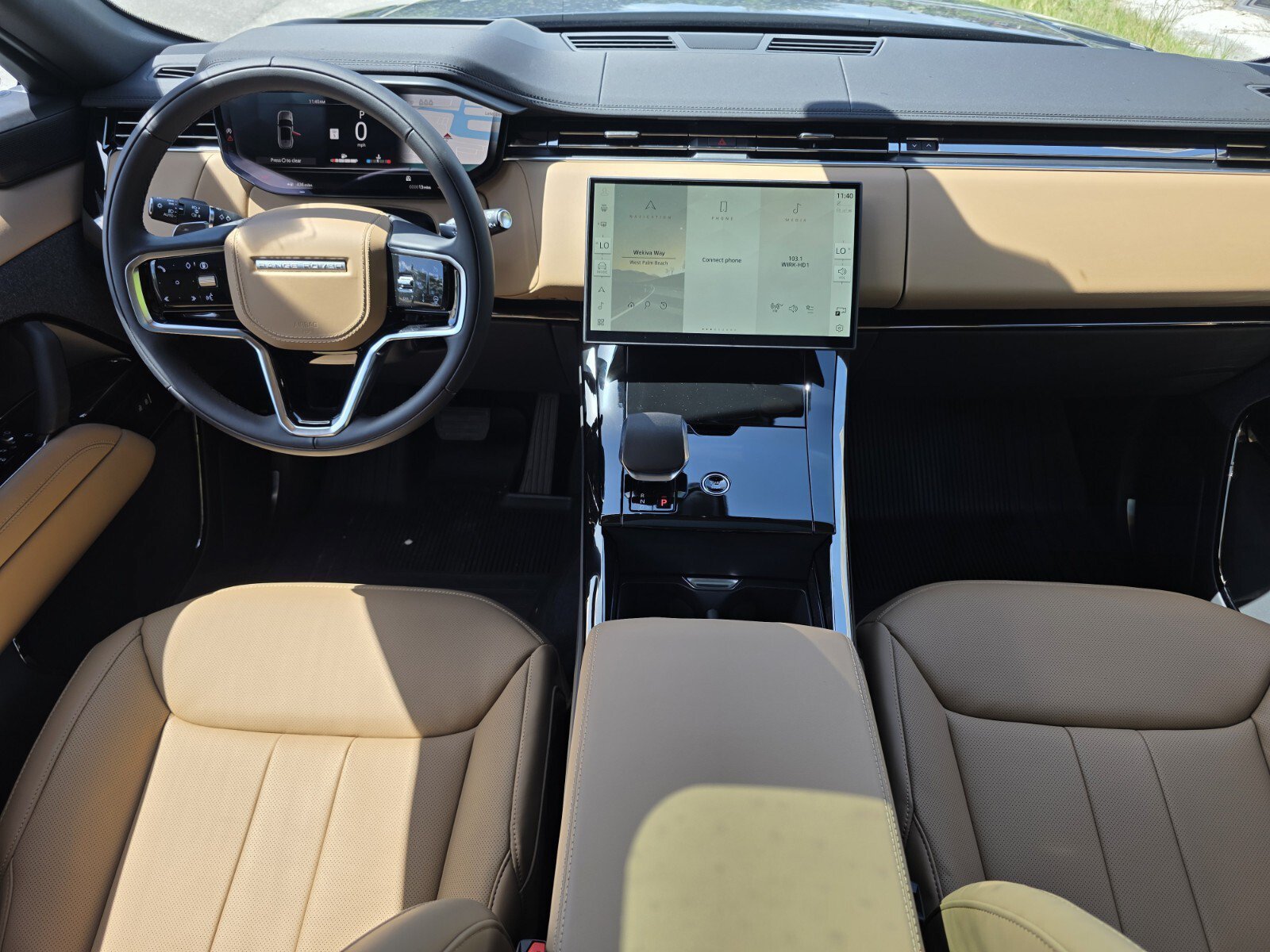 New 2026 Varesine Blue Land Rover P360 SE image 4