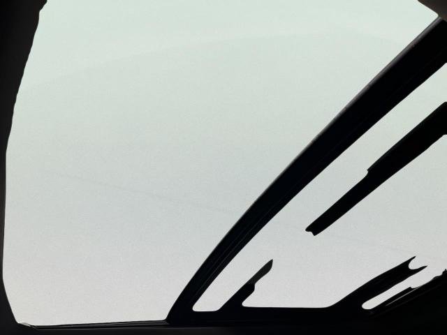 New 2025 Star White Metallic Tri-Coat Ford King Ranch® image 22
