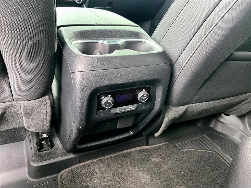 Used 2024 White Chevrolet LT image 28