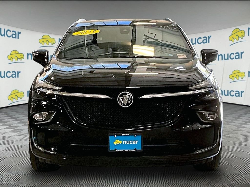 Used 2023 Black Buick Essence image 2