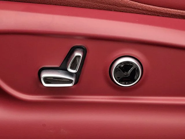 2026 Maserati Grecale Modena V6 - Photo 18