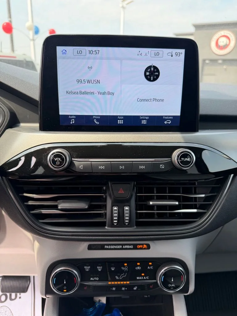 Used 2023 Red Metallic Ford Active image 22