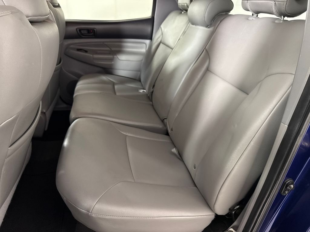 2015 Toyota Tacoma Base - Photo 13