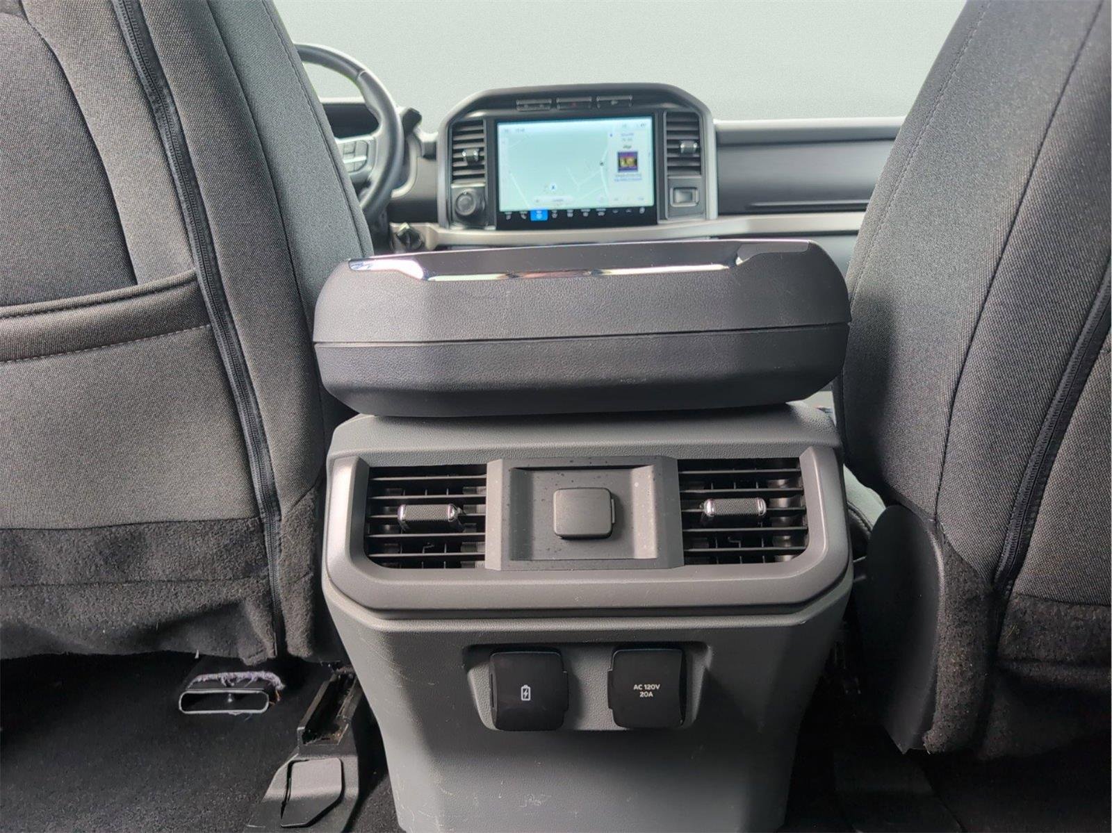 Used 2024 Agate Black Ford XLT image 31