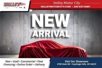 2024 Ford E-Series Cutaway Base