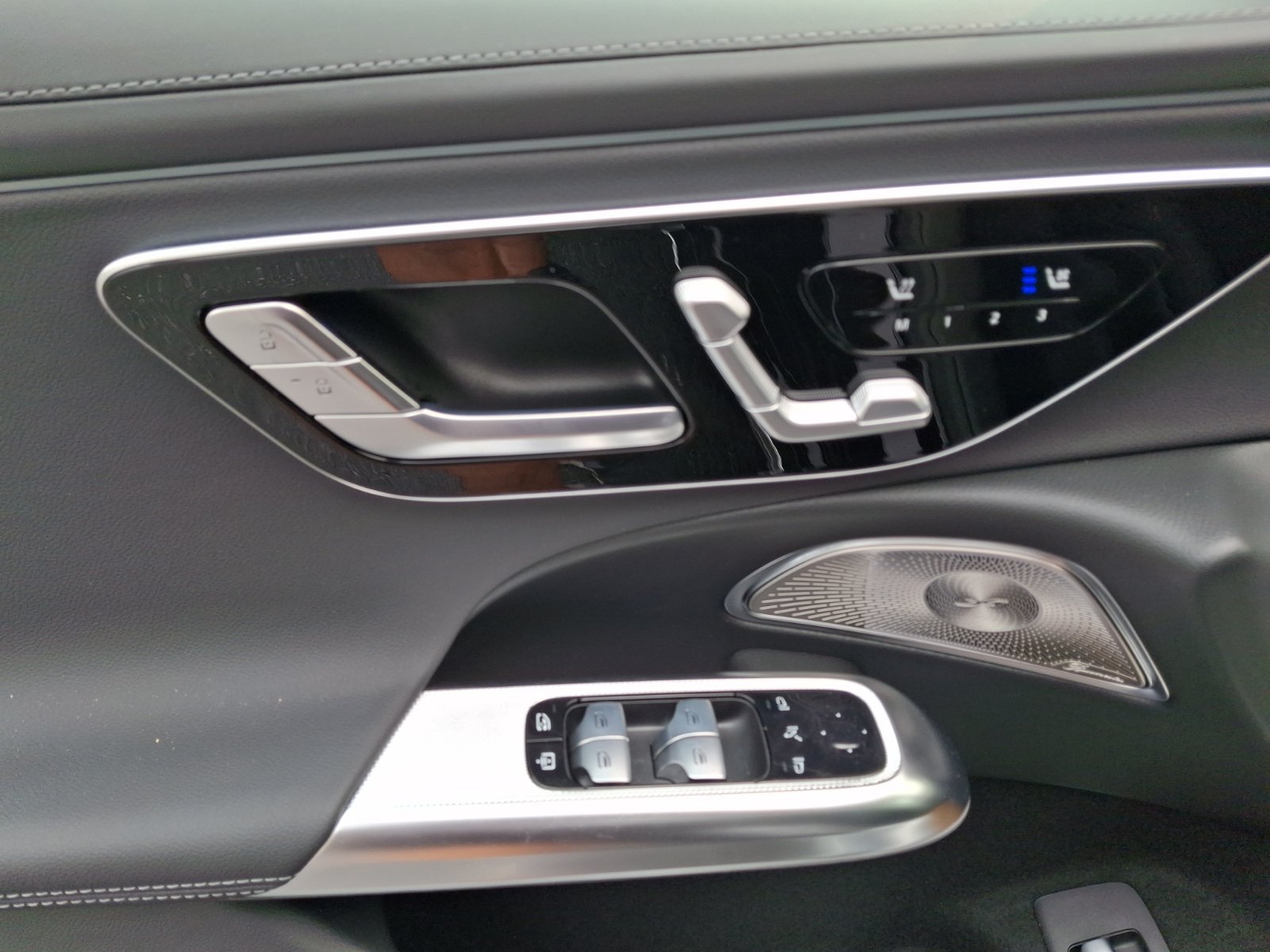 New 2026 Black Mercedes-Benz E 450 image 33