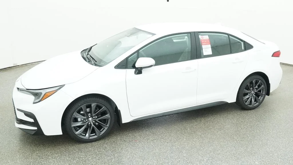 New 2026 Ice Cap Toyota SE image 5