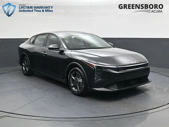 Used 2025 Gray Kia LXS image 3
