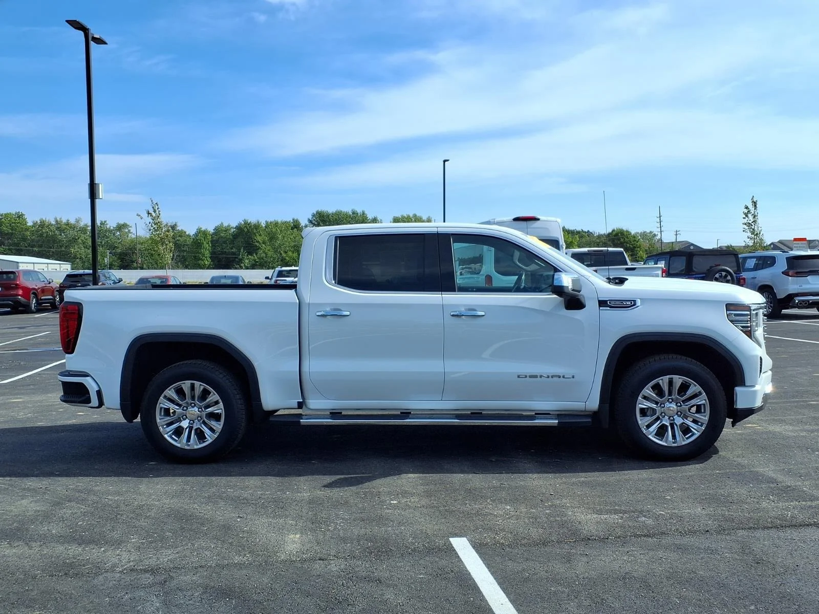 Used 2024 Summit White GMC Denali image 33