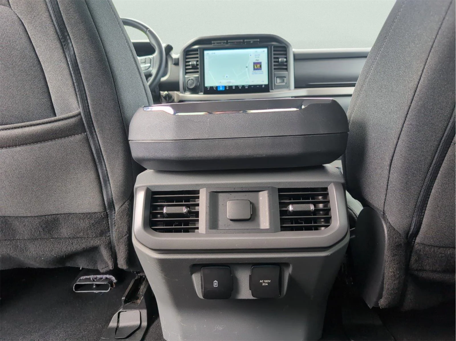 Used 2024 Agate Black Ford XLT image 31