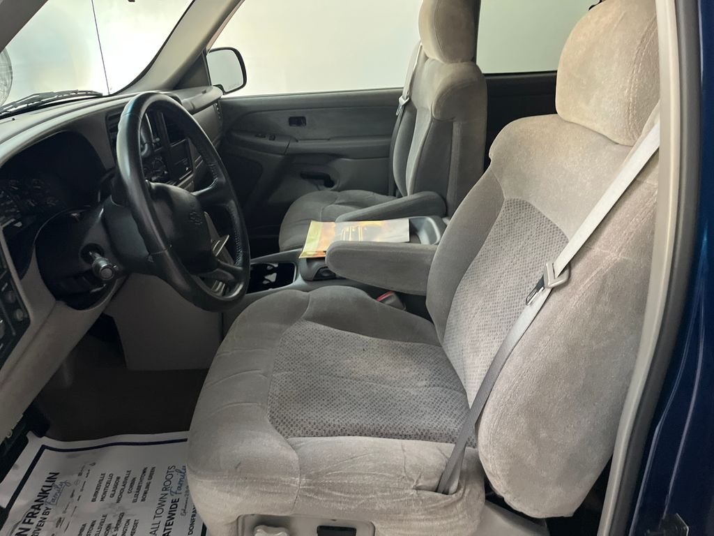 Used 2000 Dk. Chevrolet LS image 12