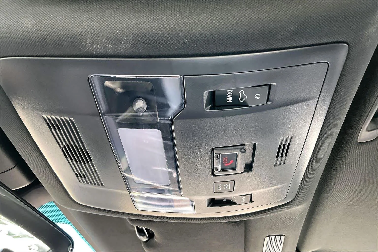 Used 2023 Iridium Lexus F SPORT Handling image 32