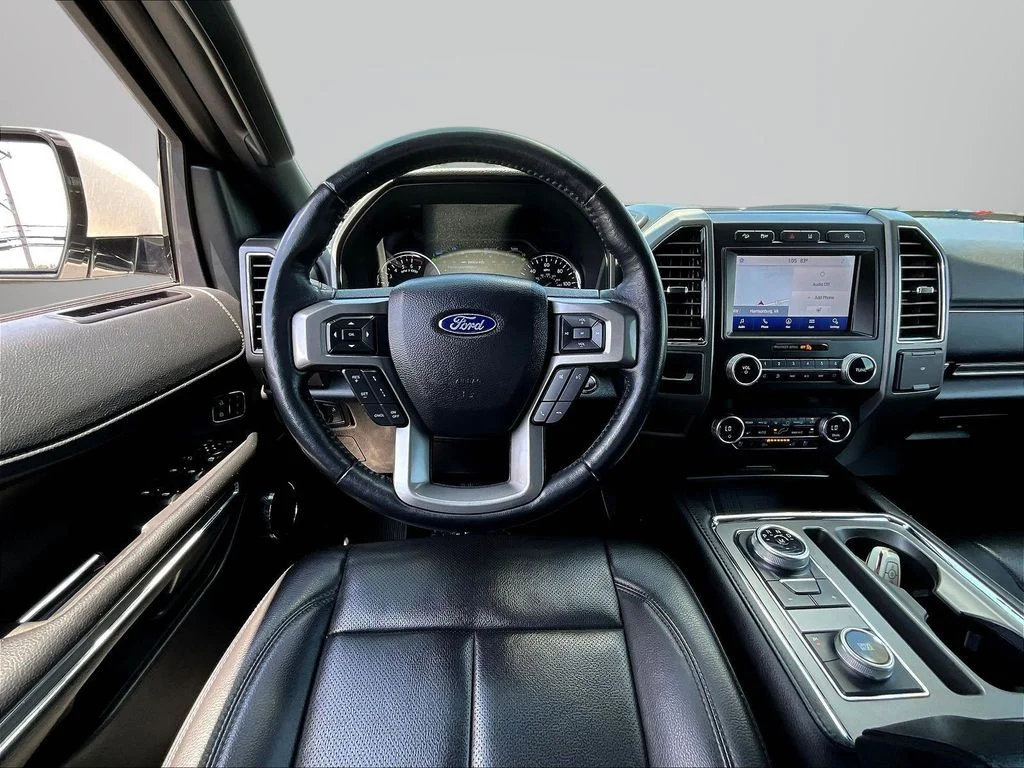 Used 2021 White Ford XLT image 8