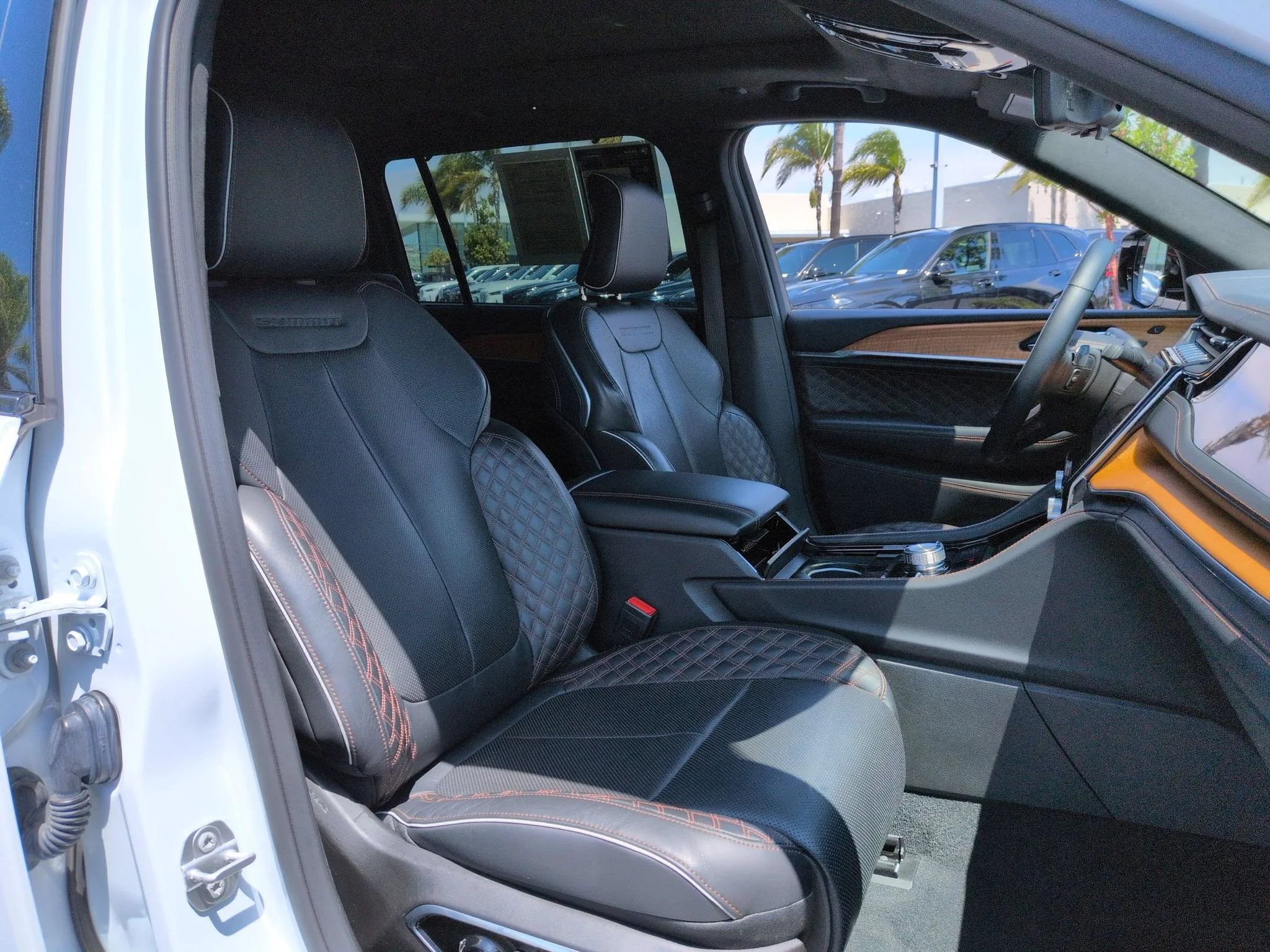 Used 2023 Bright White Clearcoat Jeep Summit Reserve image 32