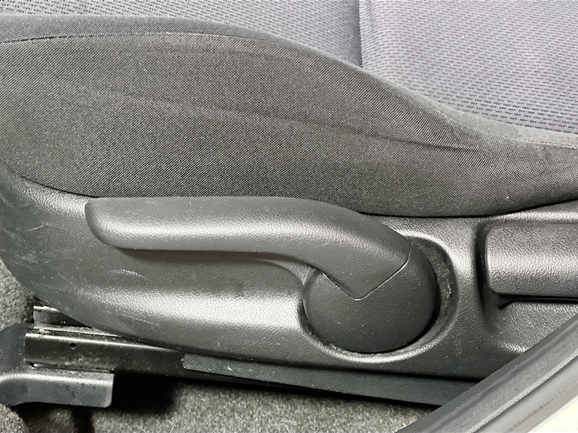 Used 2011 Crystal White Pearl Mica Mazda i Touring image 12