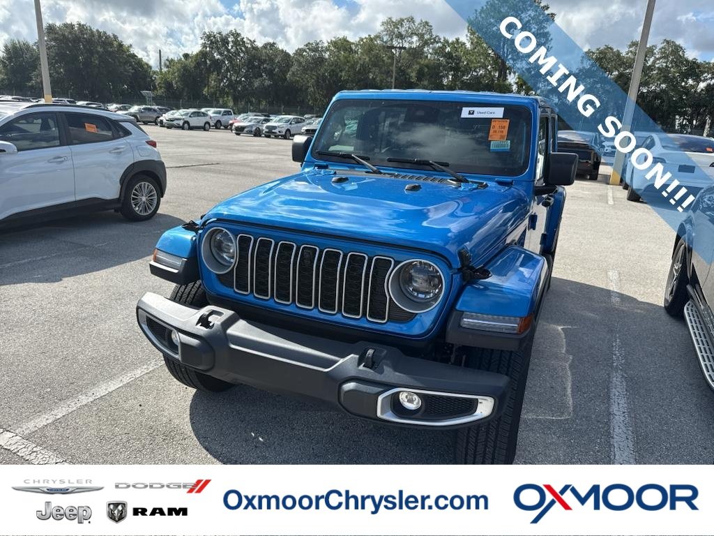 Used 2025 Hydro Blue Pearlcoat Jeep Sahara image 1