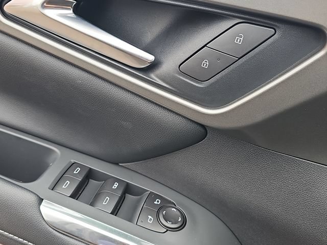 2026 Chevrolet Traverse LT - Photo 25
