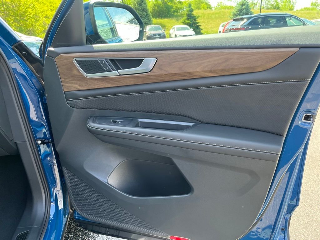New 2026 Blue Volkswagen 2.0T SE w/Technology image 11