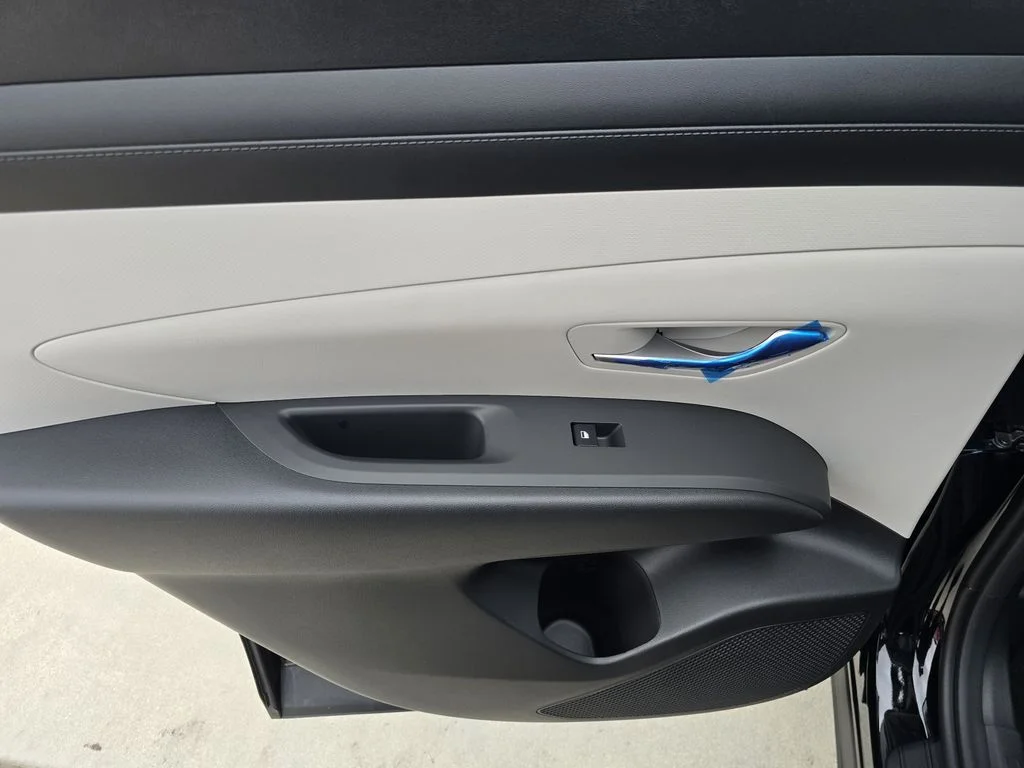 New 2026 Black Hyundai SE image 12