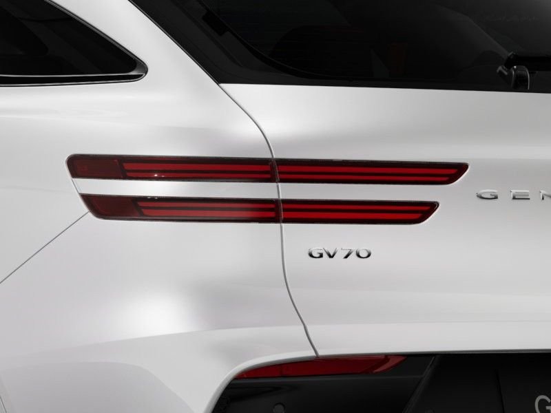 New 2026 White Genesis 2.5T image 12