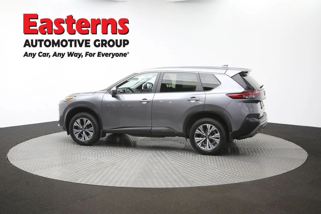 Used 2023 Gray Nissan SV image 60