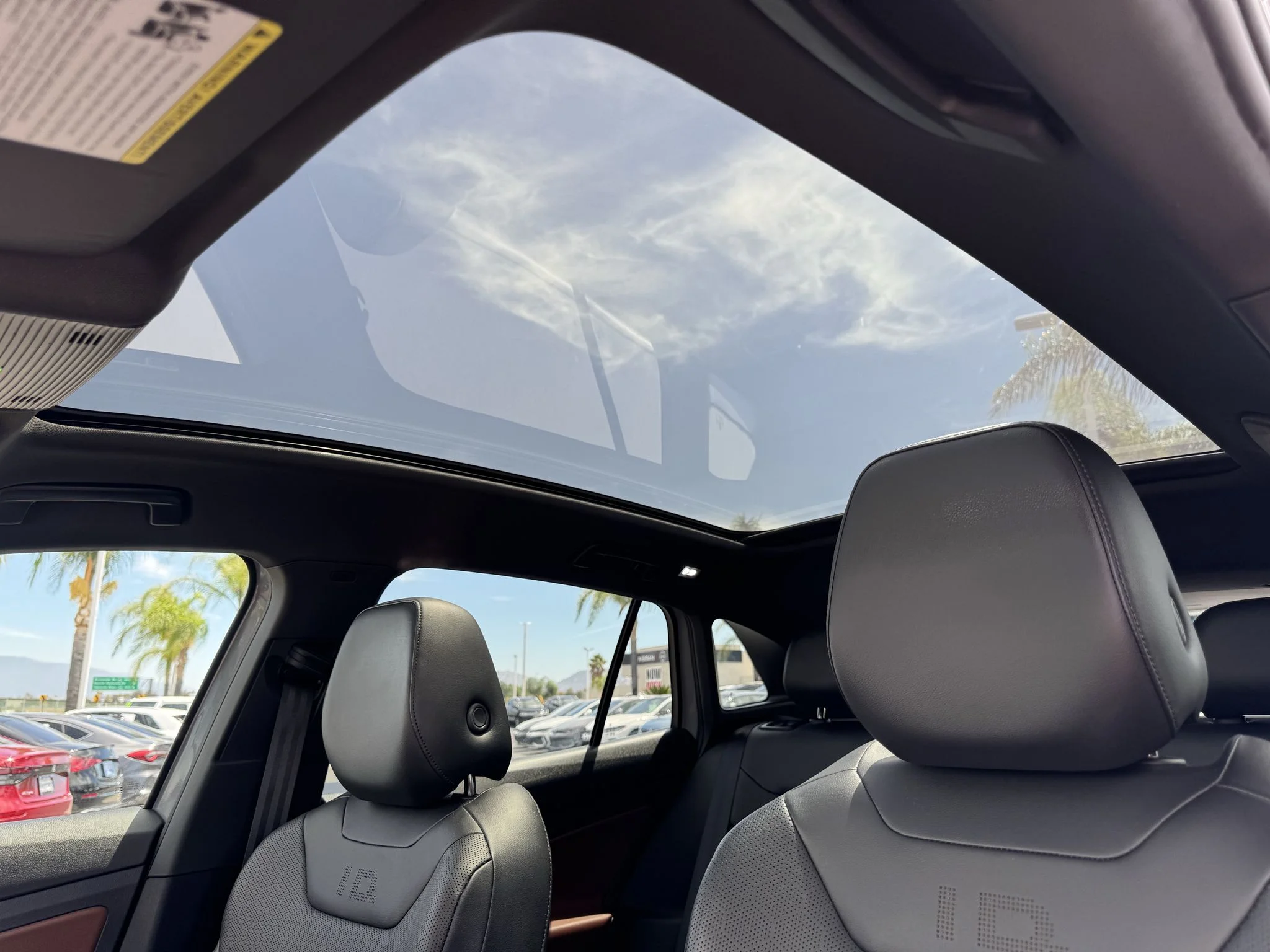 Used 2021 Black Roof Volkswagen Pro S w/ Gradient Pkg image 29