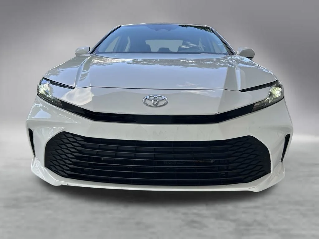 Used 2025 White Toyota LE image 12
