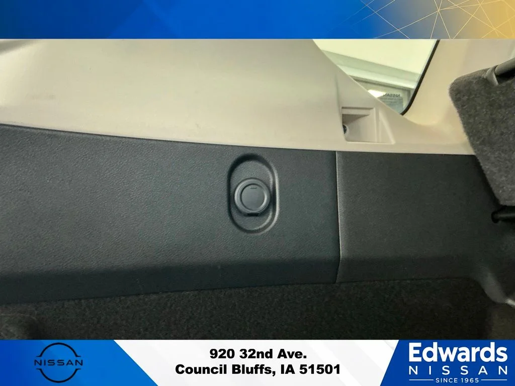 Used 2021 Black Nissan SV image 9