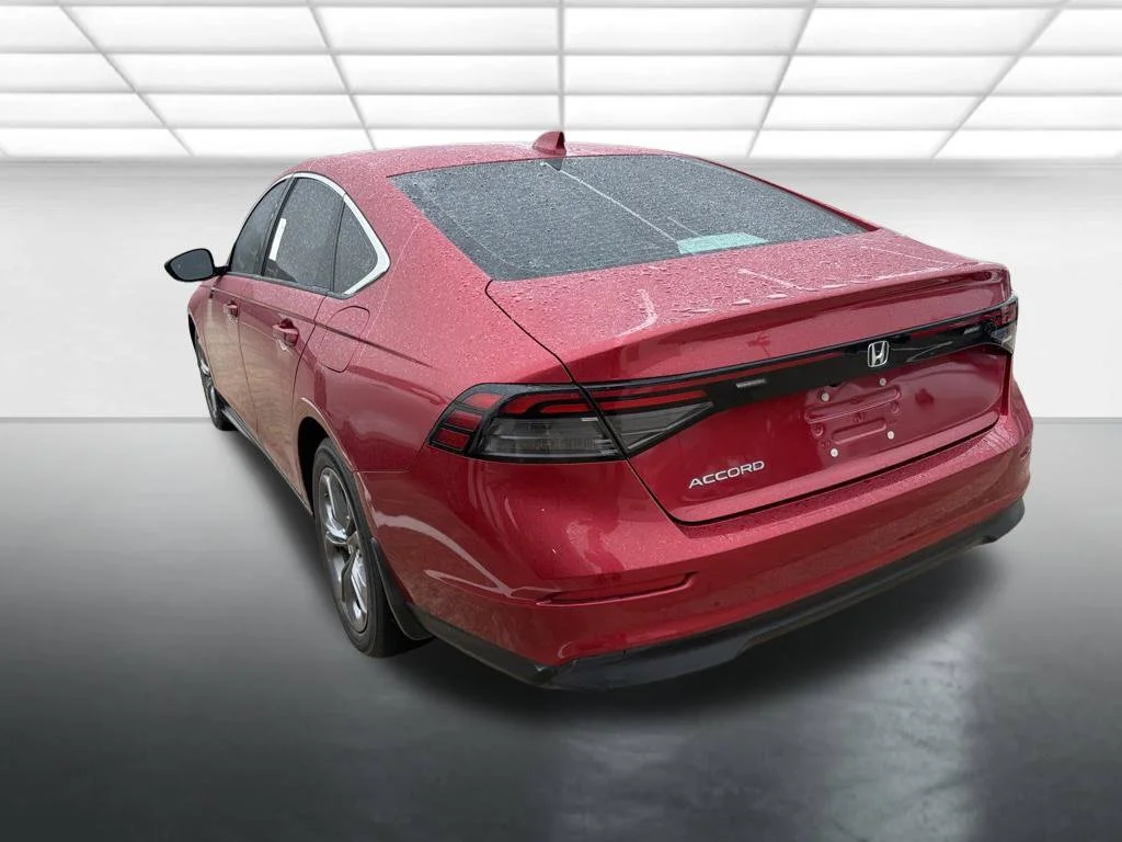 Used 2024 Red Honda EX image 4