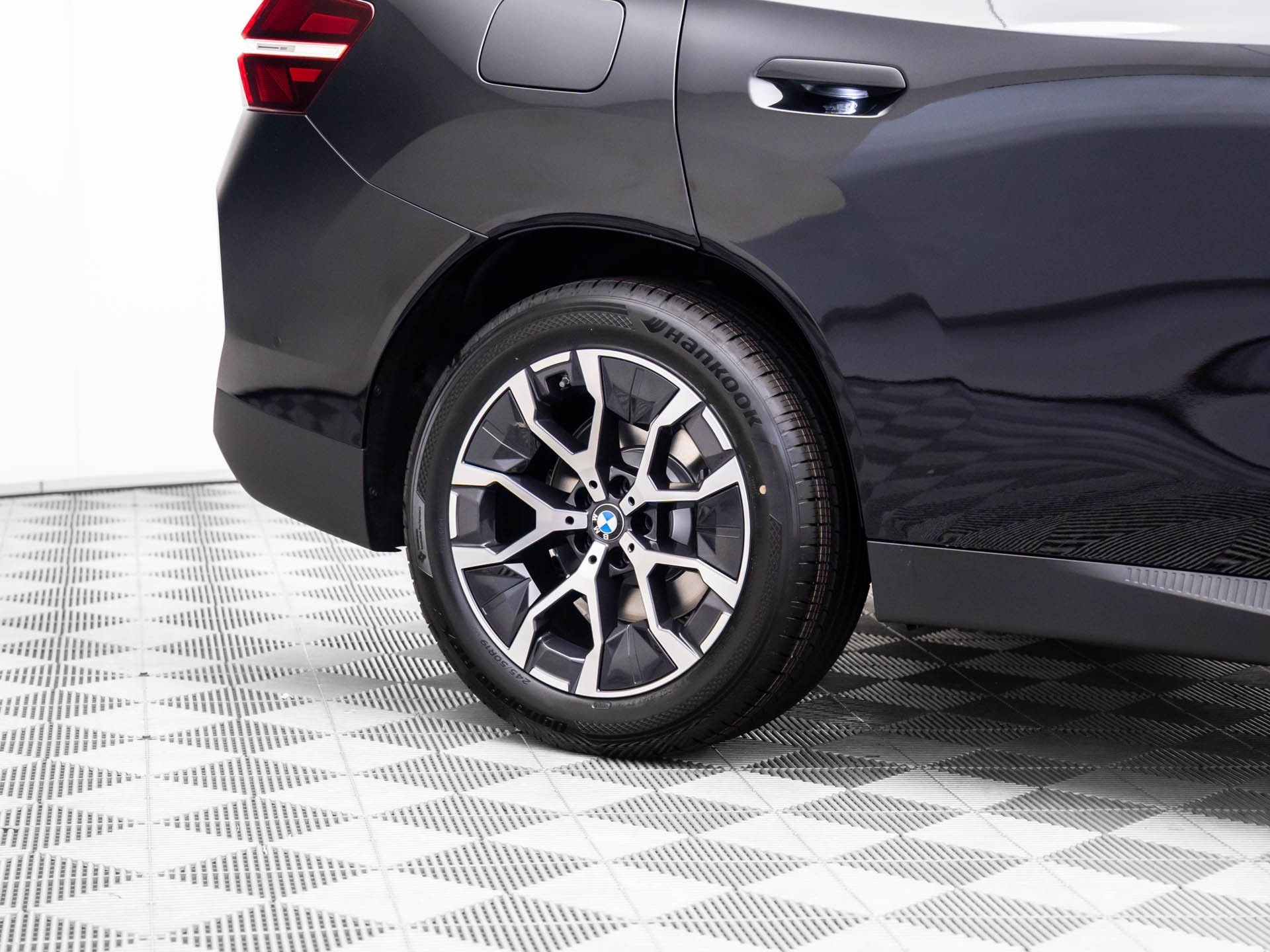 2026 BMW X3 30 - Photo 32