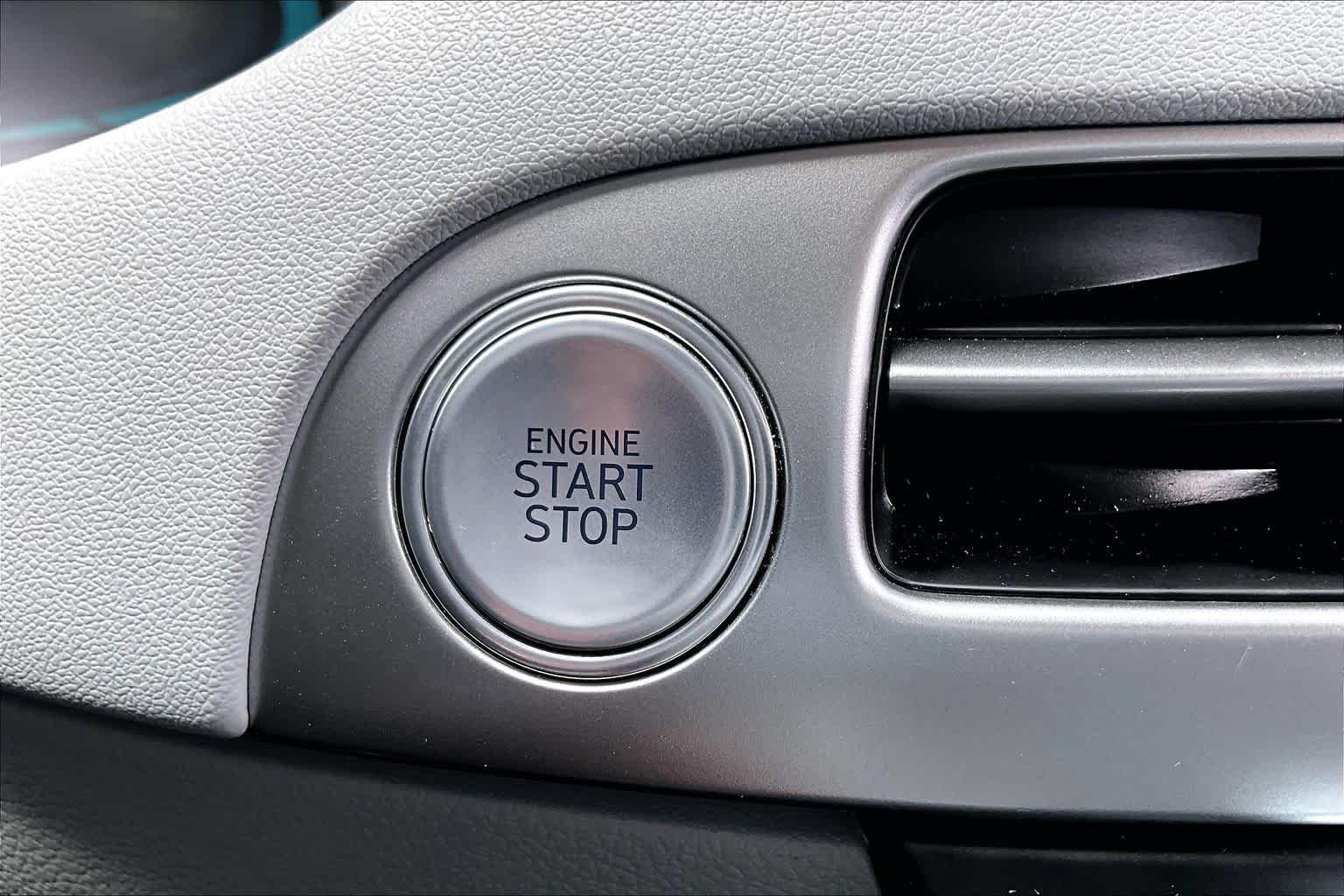 Used 2025 Typhoon Silver Hyundai SEL image 35
