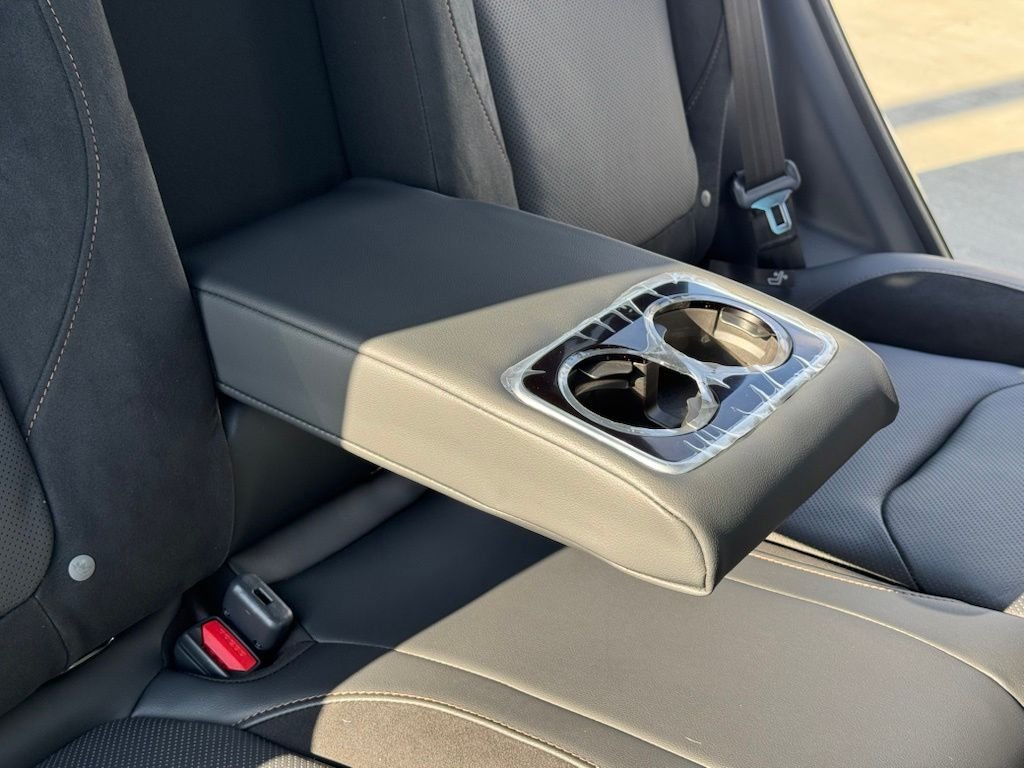 New 2026 ICE SILVER METALLIC Subaru Touring image 18