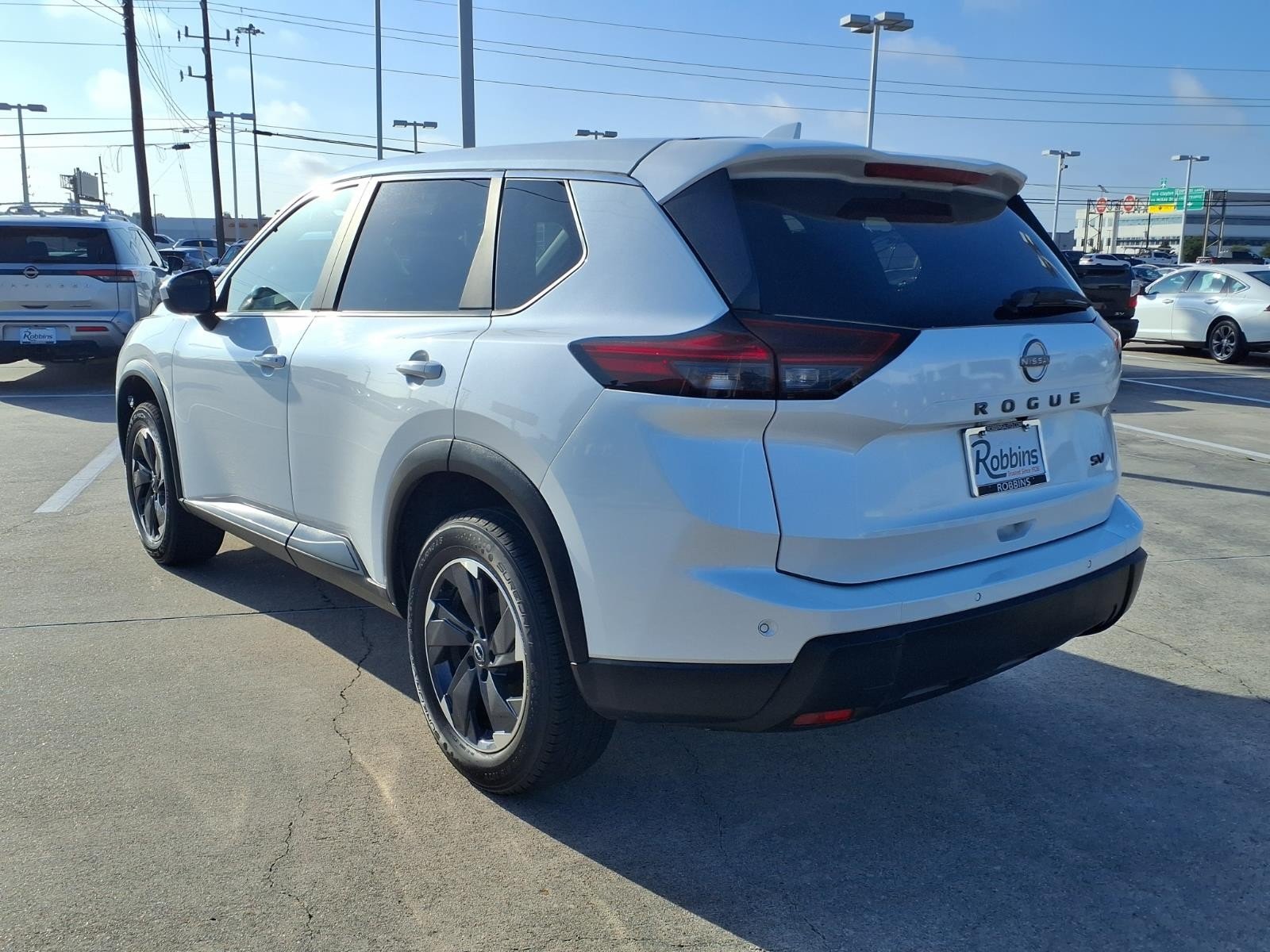 2024 Nissan Rogue SV White at Robbins Nissan