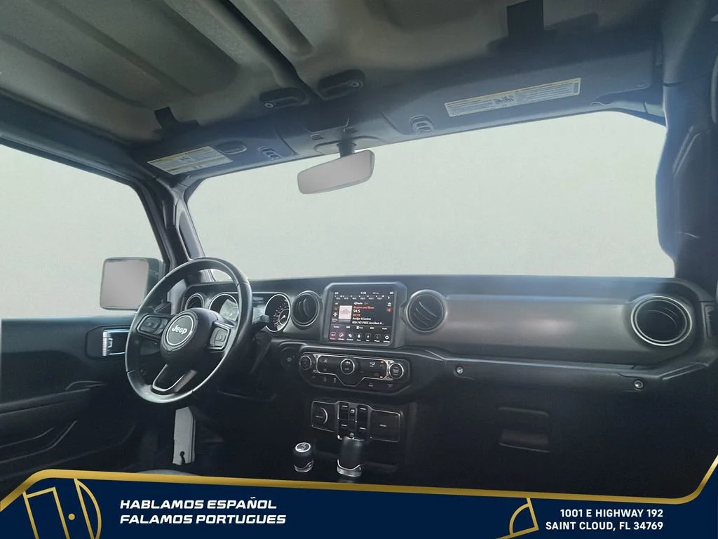 Used 2022  Jeep Willys image 33