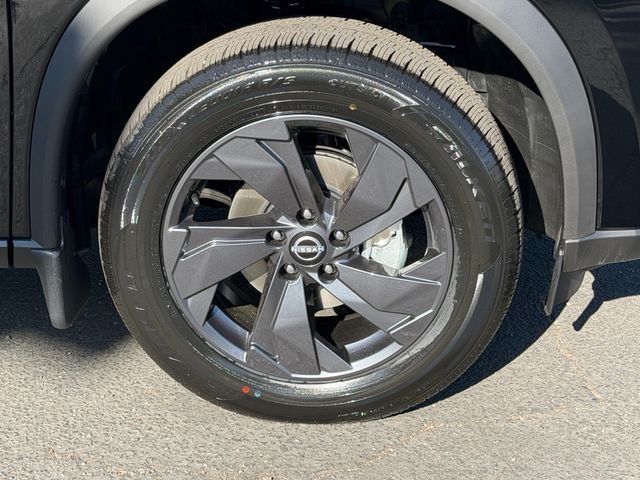 New 2026 Super Black Nissan SV image 12
