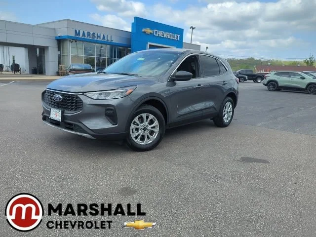 Used 2024  Ford Active image 1