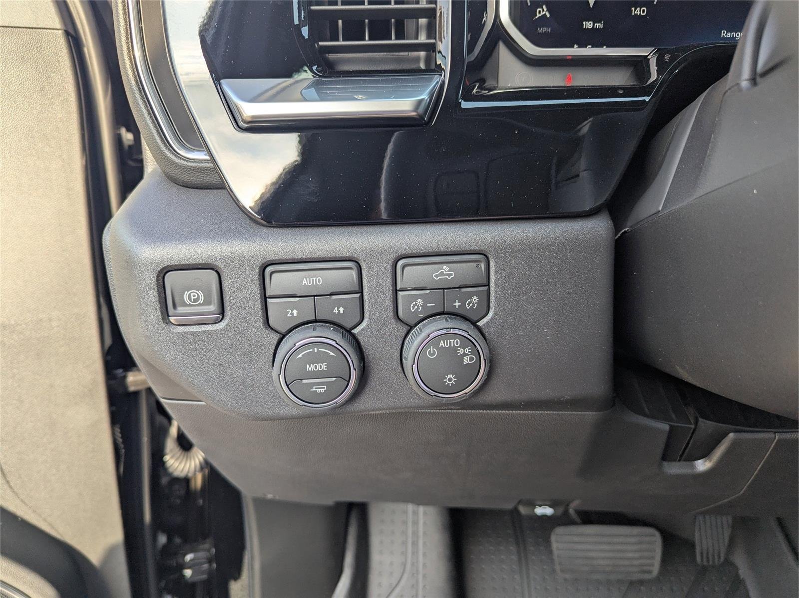 2026 Chevrolet Silverado 1500 LT - Photo 27