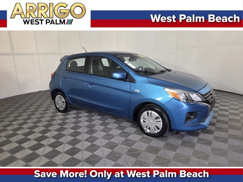 2024 Mitsubishi Mirage ES CVT's photo