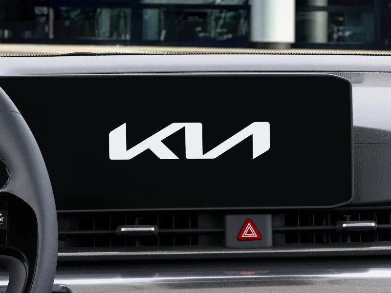 New 2027 Ceramic Silver Kia LXS image 20