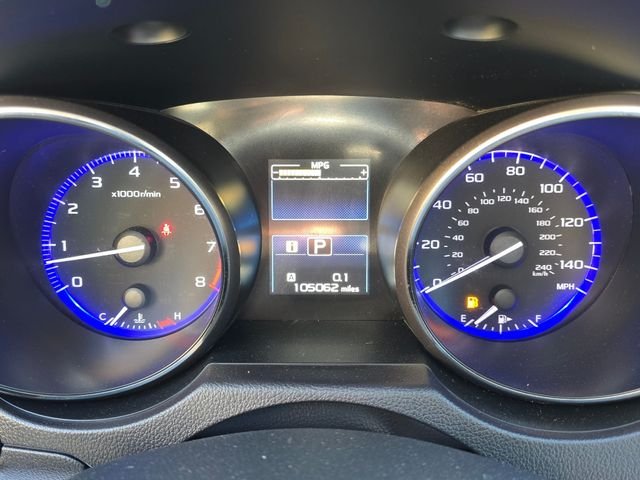 Used 2017 Ice Silver Metallic Subaru 2.5i image 28