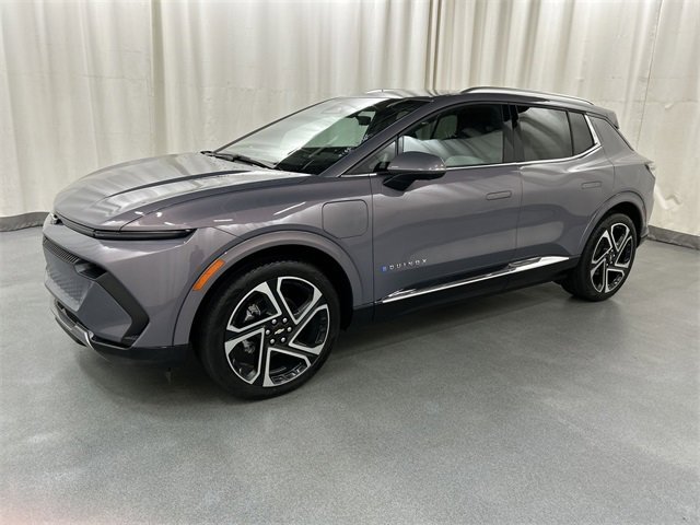 2026 Chevrolet Equinox EV 1LT photo 2