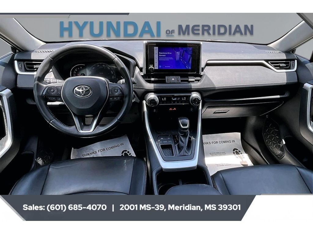 2024 Toyota RAV4 XLE Premium - Photo 13