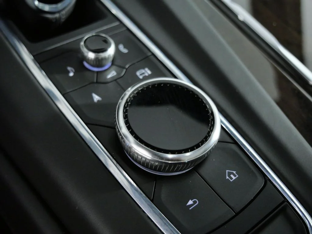 Used 2021 Red Cadillac Sport Platinum image 26