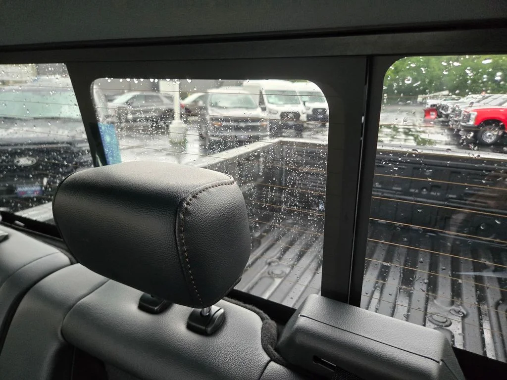 New 2026 Glacier Gray Metallic Tri-Coat Ford F-250® Lariat® image 23