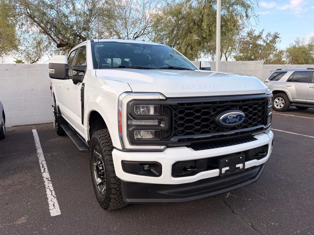 Used 2023 Oxford White Ford Lariat image 3