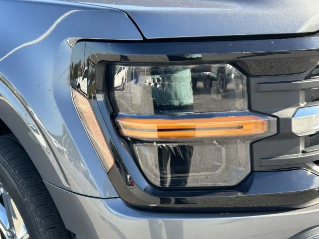 Used 2025 Gray Ford XLT image 10