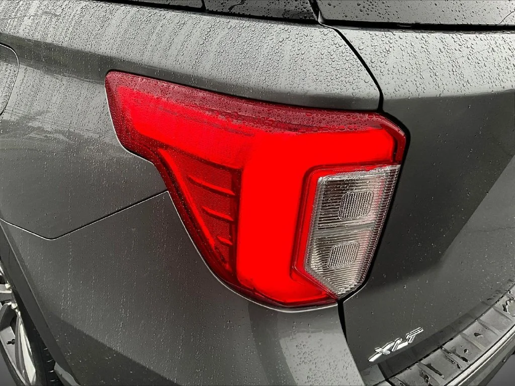 Used 2023 Gray Ford XLT image 16
